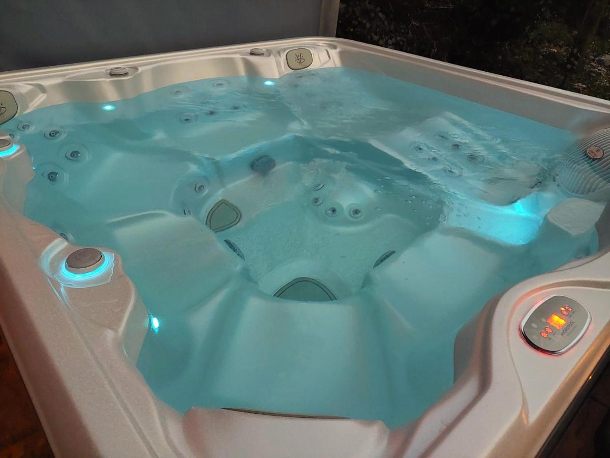 La Casa Rosa Di Segusino With Spa Jacuzzi In Garden Sequsino 外观 照片